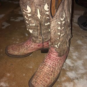 Caimen Resistol Boots